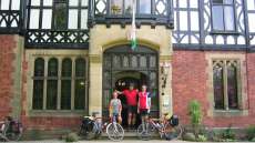 Llangollen YH entrance group pose.