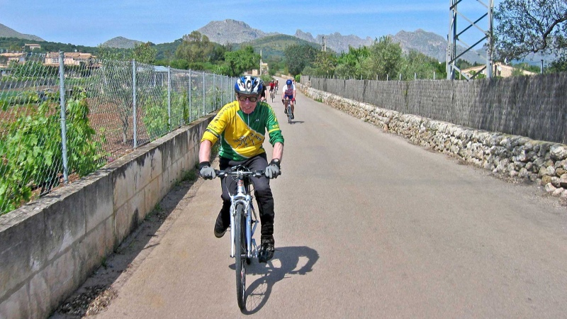April 2009: Colin enjoying the quiet lanes.